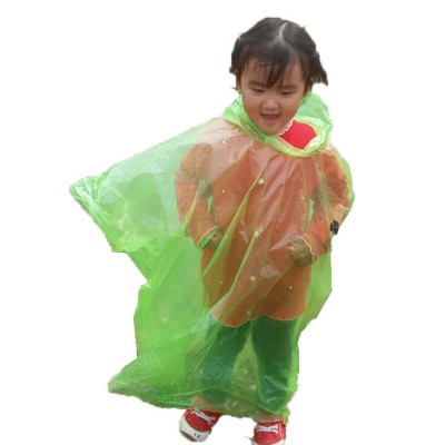 Hot sell disposable children  raincoat   PE   100% water proof rain poncho